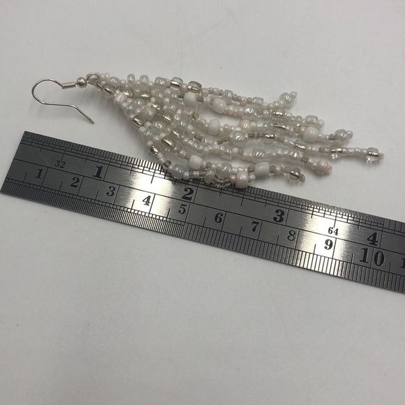 White/Blush/Silver 10-stranded glass beaded necklace and earring set. 21” long - Picture 5 of 6